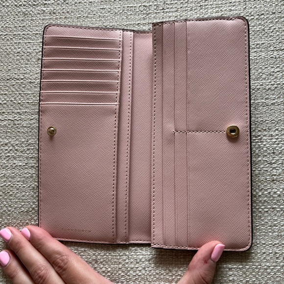 Tory Burch wallet - Picture 4 of 6